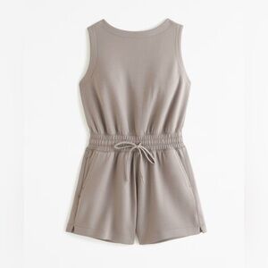 Abercrombie YPB Romper